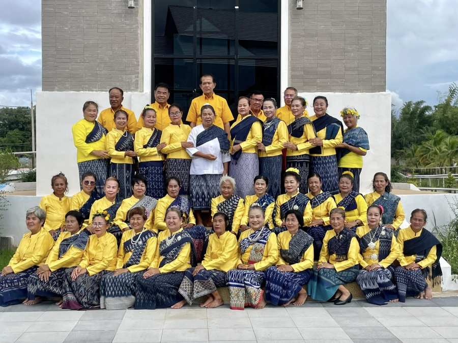 “กิจกรรมฟ้อนรำ เพื่อสุขภาพจิตที่ดี สุขภาพกายดี”โรงเรียนผู้สูงอายุเทศบาลตำบลเทพวงศา รุ่นที่ 8